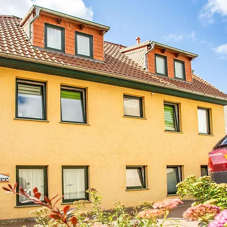 Luv - Gemuetliche In Der Warener Innenstadt